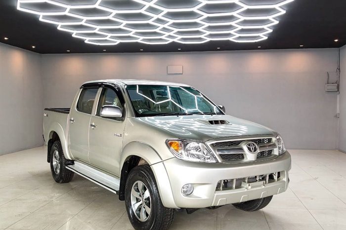 VIGO 4WD 2006 2.5E MT DOUBLE CAB SILVER  7510 full