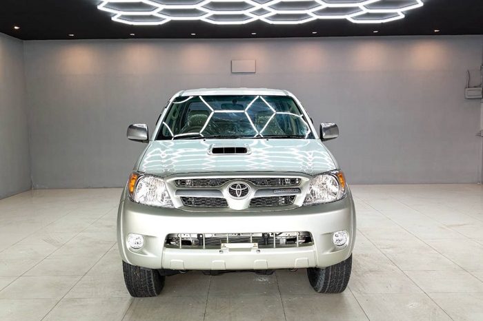 VIGO 4WD 2006 2.5E MT DOUBLE CAB SILVER  7510 full
