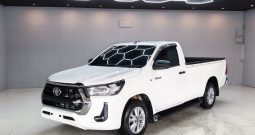 REVO 2WD 2018 2.4J MT STANDARD WHITE  8238