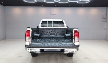 REVO 2WD 2018 2.4J MT STANDARD WHITE  8238 full