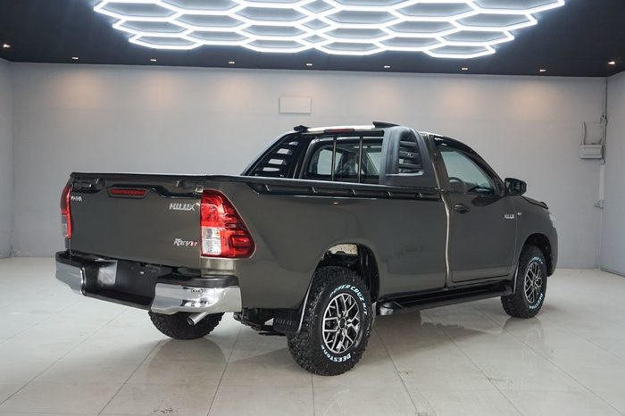 REVO 2WD 2021 2.4J MT STANDARD BRONZE  913 full