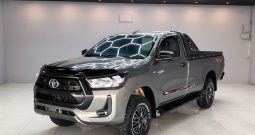 REVO 2WD 2021 2.4J MT STANDARD BRONZE  918