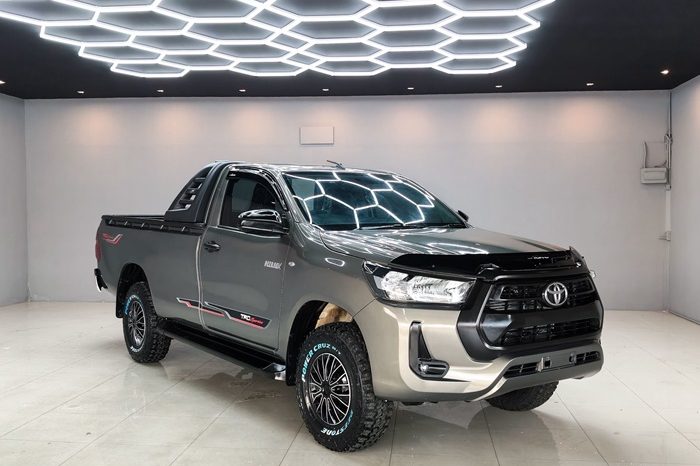 REVO 2WD 2021 2.4J MT STANDARD BRONZE  918 full