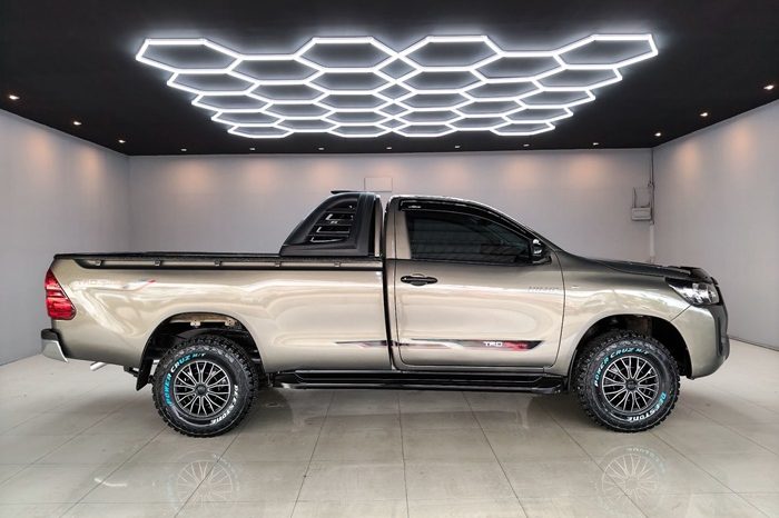 REVO 2WD 2021 2.4J MT STANDARD BRONZE  918 full