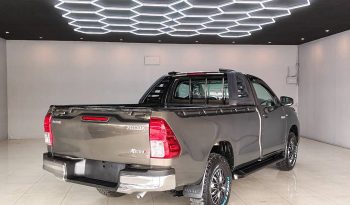 REVO 2WD 2021 2.4J MT STANDARD BRONZE  930 full