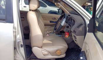 TOYOTA 4WD 2006 3.0V AT FORTUNER SILVER  9745 full