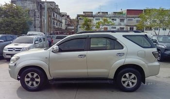 TOYOTA 4WD 2006 3.0V AT FORTUNER SILVER  9745 full