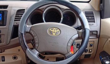 TOYOTA 4WD 2006 3.0V AT FORTUNER SILVER  9745 full